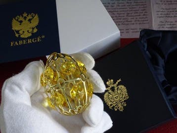 Figuur - Fabergé style - Crystal Palace Imperial ornament, Nieuw