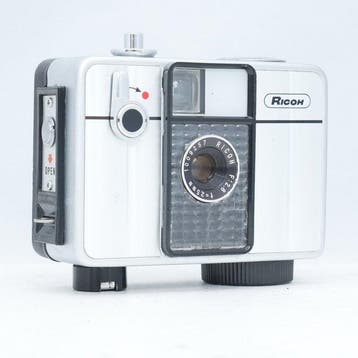 Ricoh Auto Half SE Analoge camera, Nieuw