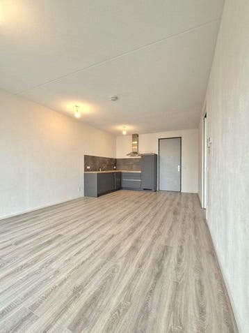 Te huur: Appartement Laakweg in Den Haag, Den Haag, Appartement, Zuid-Holland