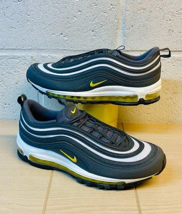 Nike - Air Max 97 Grey Yellow P44 - Sneakers - Maat: EU 44 -, Kleding | Heren, Schoenen, Nieuw