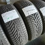 2 x Yokohama 215-60-16 Winterbanden 6,5mm, 16 inch, Band(en), Personenwagen, Gebruikt