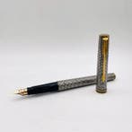 Parker - SONNET Silver - Zonder minimumprijs - Vulpen, Verzamelen, Pennenverzamelingen, Nieuw