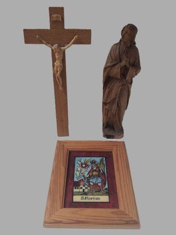 Snijwerk, Holzfigur - betende Heiligenfigur wohl Apostel
