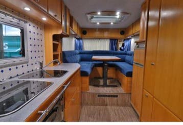 Concorde Charisma I 720 G, Mercedes, unieke rondzit achterin, Integraal, Diesel, Tot en met 4, Mercedes-Benz