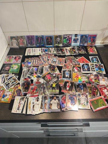 2023/24 Topps Chrome UEFA, Merlin, Topps Now, Team Set Real, Nieuw