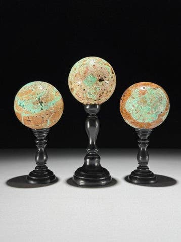Geen reserveprijs - Prachtige set van 3 groene smithsoniet-, Antiek en Kunst