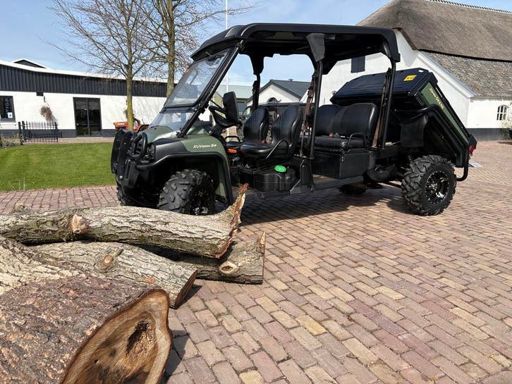 John Deere Gator XUV855M, Tuin en Terras, Zitmaaiers, Gebruikt, Ophalen