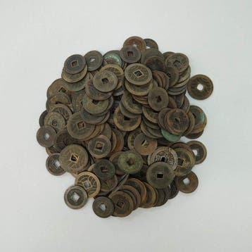 Japan. Cash coin Edo Period, Lot of 1 Kg coins (Zonder