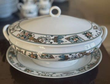Richard Ginori - Tafelservies voor 12 (94) - Porselein -