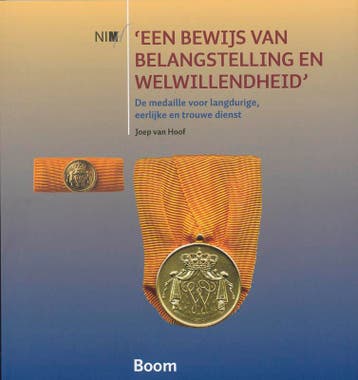 Een bewijs van belangstelling en welwillendheid, Boeken, Verzenden, Zo goed als nieuw, J. van Hoof