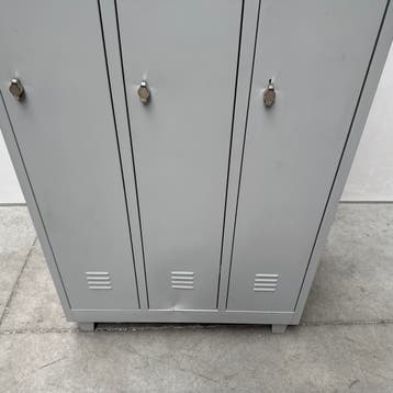 3-deurs Manutan locker - 180x89x50 cm, Ophalen of Verzenden, Nieuw
