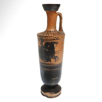 Oud-Grieks Terracotta Lekytos met een scène van wagenrennen,