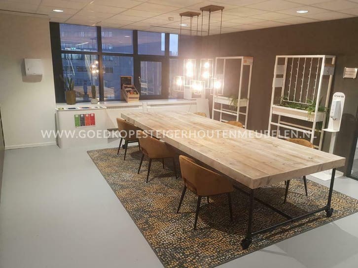 Steigerhouten tafel met steigerbuis frame | Eettafel tafel, Zakelijke goederen, Kantoor en Winkelinrichting | Kantoormeubilair en Inrichting