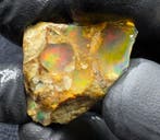 21ct Kristal Opaal Ruw- 4.2 g, Verzamelen, Mineralen en Fossielen