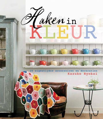 Tirion creatief Haken in kleur / Tirion creatief, Boeken, Hobby en Vrije tijd, Verzenden, Zo goed als nieuw, Kazuko Ryokai