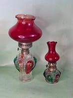 Vintage Set - Gekleurd glas met Robijnrode kappen - Olielamp