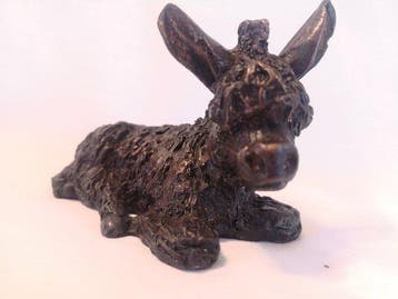 sculptuur, donkey lying down - 13 cm - Brons