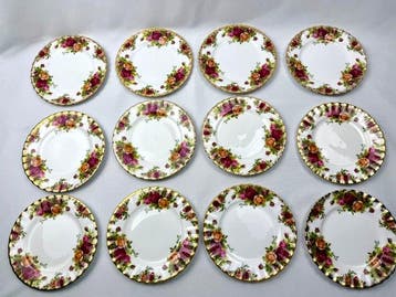 Royal Albert - Bord (12) - Been - Old Country Roses /