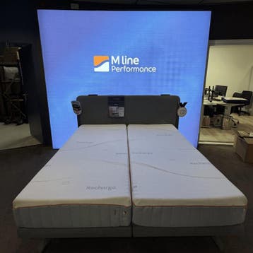 M Line | Recharge matrassen set | 1x Recharge 90x210 medium, Ophalen, Nieuw, Matras