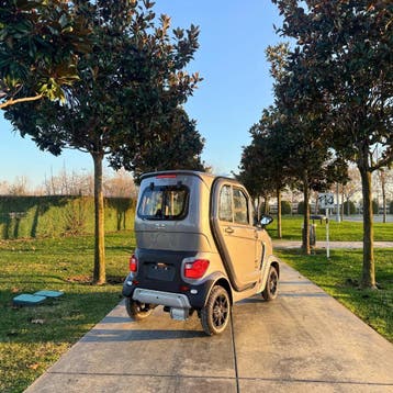Volta EV1 Gesloten Scootmobiel, Overige merken, Nieuw, Ophalen of Verzenden, 16 km/u of meer