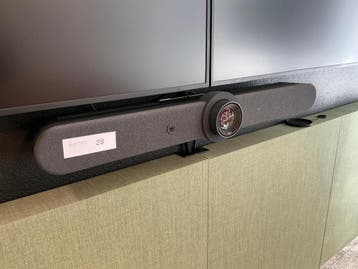 Online veiling: Logitech Rally Bar all-in-one Teams, Nieuw