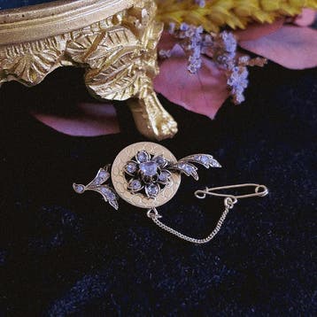 Antiek gouden broche met roos geslepen diamanten; ca. 0,4..., Gebruikt, Ophalen of Verzenden, Met edelsteen, Goud