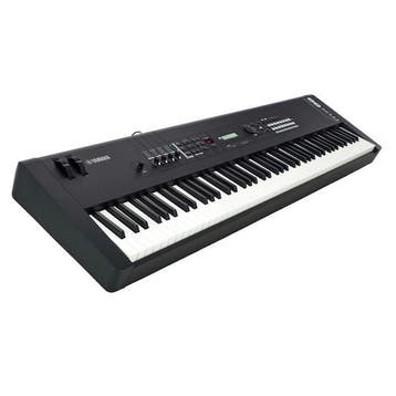 Voordeel Synthesizers, Muziek en Instrumenten, Synthesizers, Nieuw