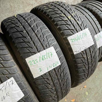 2 x Nokian WR 225-65-17 Winterbanden 5,5mm, Auto-onderdelen, Banden en Velgen, Gebruikt, 17 inch, Band(en), Personenwagen