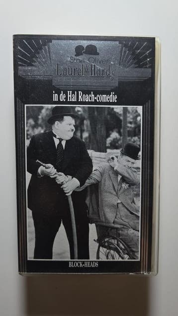 LAUREL & HARDY BLOCK-HEADS (IN SEAL) (VHS), Cd's en Dvd's, VHS | Film, Verzenden, Gebruikt