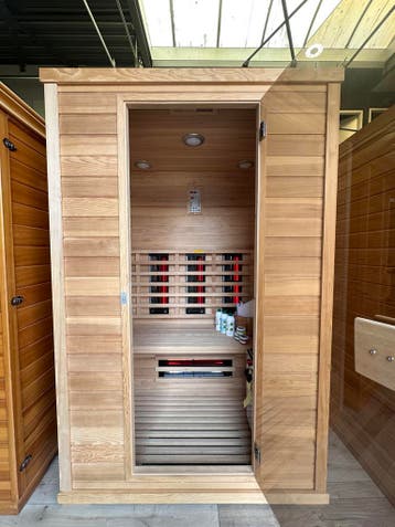 Sauna kopen? Altijd de scherpste prijs, direct leverbaar, Ophalen, Zo goed als nieuw, Fins of Traditioneel, Complete sauna