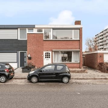 Huis in Bergen Op Zoom gevonden voor €1475,- pm, 50 m² of meer, Overige regio's