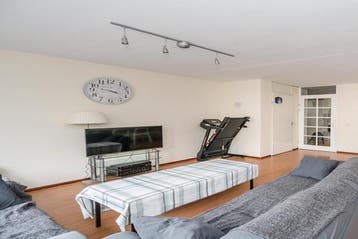Appartement Viscontistraat in Almere, Via bemiddelaar, Almere, Appartement, Almere