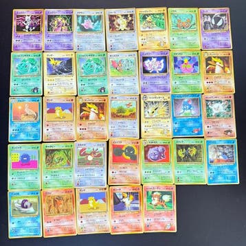 Pokémon - 33 Bulk kaarten - Mewtwo, Ditto, Jolteon Promo, Nieuw