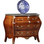 Gebombeerde commode in Rococostijl ca 1920 grijs geaderd mar, Antiek en Kunst, Antiek | Meubels | Kasten, Ophalen of Verzenden