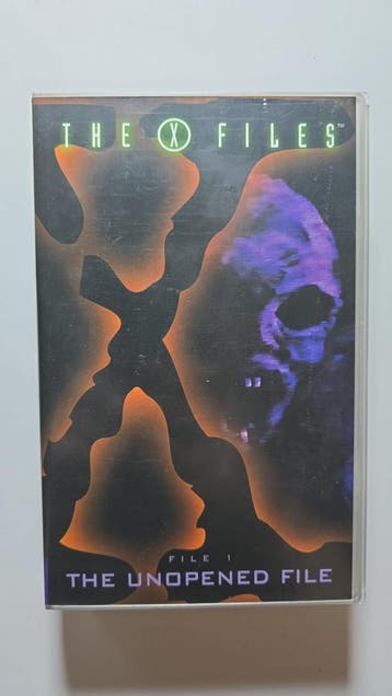 THE X FILES: FILE 1 THE UNOPENED FILE (VHS), Cd's en Dvd's, Verzenden, Gebruikt