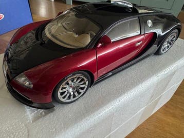 Autoart 1:18 - Model sportwagen - Bugatti EB 16.4 Veyron, Nieuw