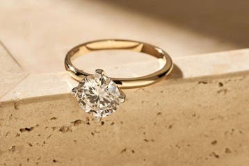 Ring - 14 karaat Geel goud - 2.06ct. tw. Diamant (Lab-grown), Nieuw