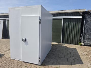 Koelcel 150 x 204 x 230 cm stekker klaar, Nieuw in verpakking, Koelen en Vriezen