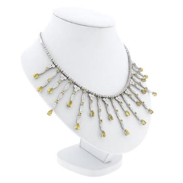 Witgouden collier met gele saffier en diamanten; Ca. 2,00..., Gebruikt, Ophalen of Verzenden, Met edelsteen, Goud