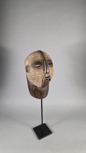 Houten masker - Luba - DR Congo (Zonder minimumprijs)