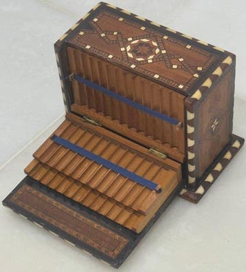 Sigarettendoos - Hout, Been - Hoogte: 14 cm, Nieuw