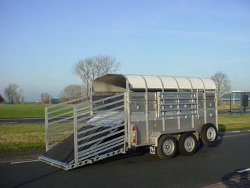 Nugent LC3618H dubbeldek afm. 371x180x190cm 3500kg, Ophalen, Gebruikt, Overige materialen, Overige typen