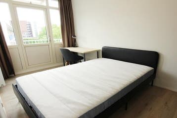 Appartement Admiraal de Ruyterweg in Rotterdam, Rotterdam, Via bemiddelaar, Appartement, Rotterdam