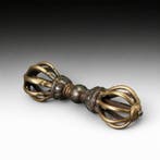 Beeld, Tibetaanse dubbele vajra (dorje) – brons – Himalaya –, Antiek en Kunst