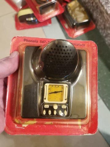 Phonola - Phonola 547 Miniature Reproduction FM Radio (Italy, Nieuw