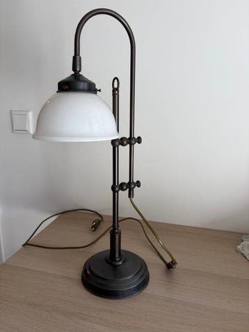 Lamp - Mooie vintage lamp met glazen kap - glas, metaal