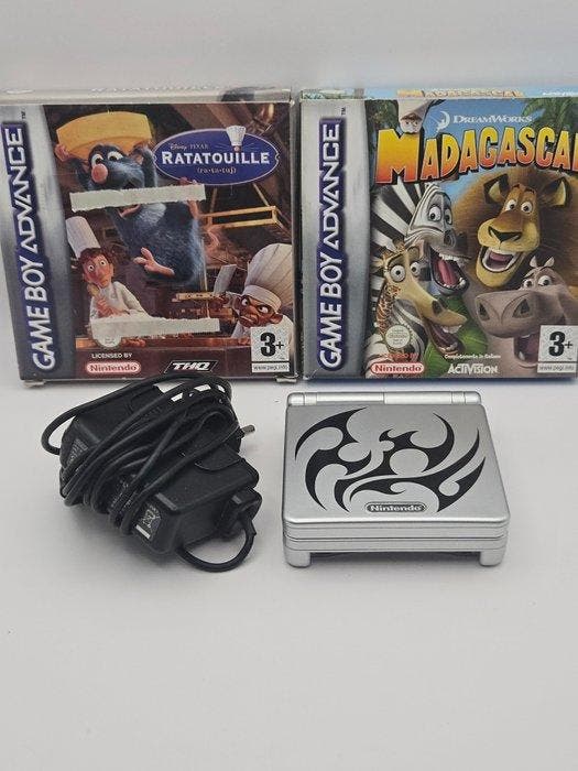 Nintendo - Gameboy Advance SP - Videogameconsole + games, Spelcomputers en Games, Spelcomputers | Overige Accessoires