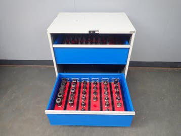 72x BT40 / MAS 403 / JIS B 6339 / DIN ISO 7388-2 + Ladekast, Verzenden, Gebruikt, Freesbank