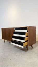 interier Praha - Jiri Jiroutek - Dressoir - u-460 - Walnoot