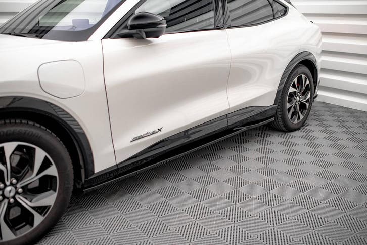 Side Skirts Diffusers Ford Mustang Mach-E Mk1, Auto-onderdelen, Carrosserie en Plaatwerk, Nieuw, Verzenden